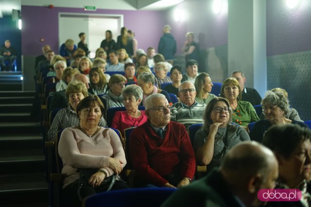 Koncert kolęd i utworów świątecznych z zespołem Universe