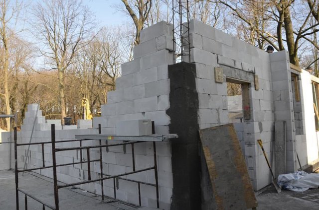 Ruszyła rozbudowa świetlicy wiejskiej w Łażanach