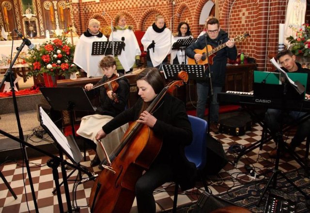 Koncert kolęd i pastorałek w żarowskim kościele