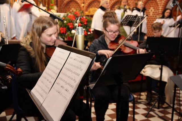 Koncert kolęd i pastorałek w żarowskim kościele