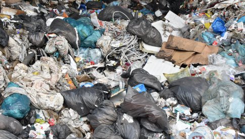 Nowe stawki za odpady komunalne w gminie Dobromierz 