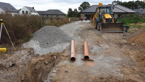 Zakończyły się prace kanalizacyjne na osiedlu domków jednorodzinnych w Żarowie