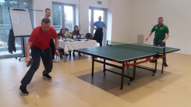 Rywalizowali w ping-ponga w Jaroszowie