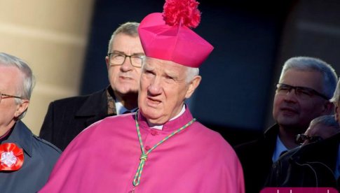 Biskup Dec podczas mszy wielkanocnej: ateizacja życia publicznego ogromnie rujnuje kulturę naszego Starego Kontynentu.