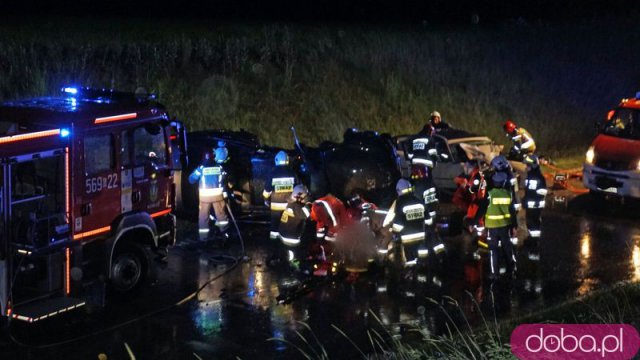 Zderzenie dwóch ciężarówek na łączniku