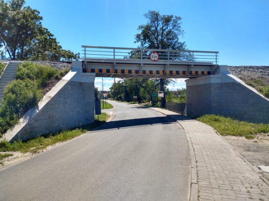 [FOTO] Jak postępują prace modernizacyjne na trasie kolejowej Świdnica-Sobótka?