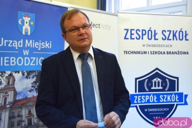 [FOTO] Zabrzmiał pierwszy dzwonek