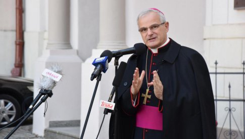  Biskup apeluje o pomoc na rzecz poszkodowanych podczas nawałnicy