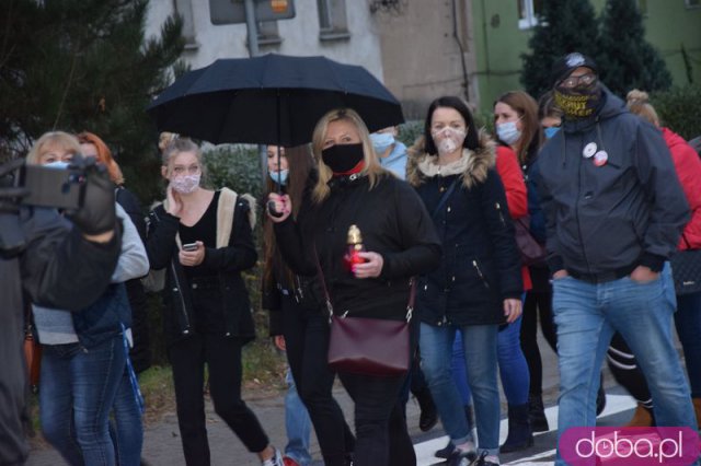 [FOTO,WIDEO] Kobiety wyszły na ulice