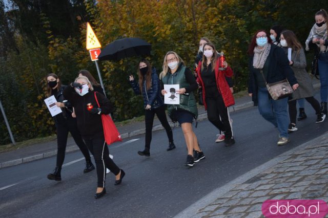 [FOTO,WIDEO] Kobiety wyszły na ulice