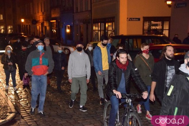 [FOTO] Rewolucja jest kobietą - protest w Świdnicy