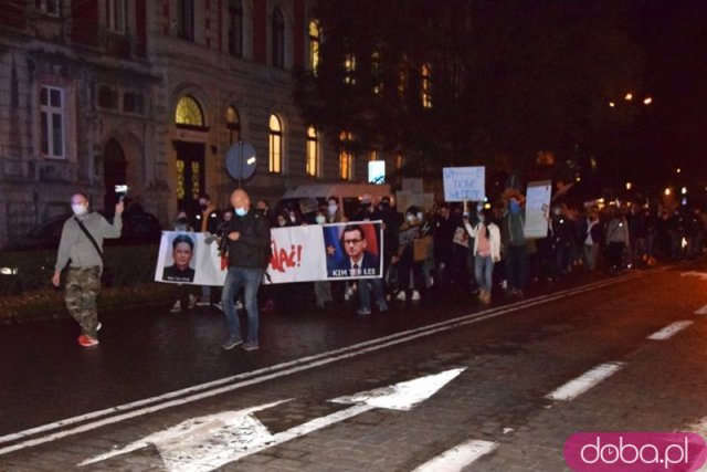 [FOTO] Rewolucja jest kobietą - protest w Świdnicy