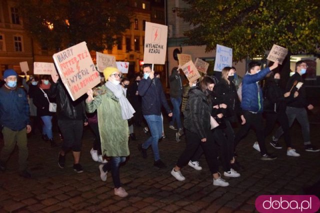 [FOTO] Rewolucja jest kobietą - protest w Świdnicy