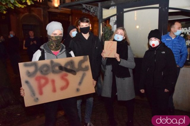 [FOTO] Rewolucja jest kobietą - protest w Świdnicy