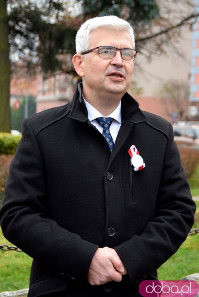 [FOTO] Skromne obchody Święta Niepodległości