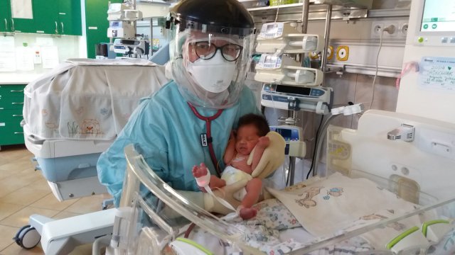 Lekarze uratowali świebodziczankę i jej dziecko