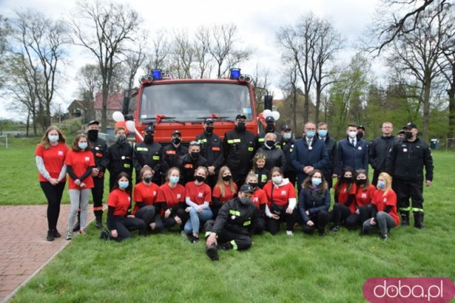 [FOTO] Biało-czerwona sztafeta przez gm. Marcinowice