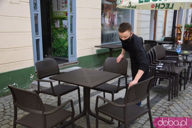 [FOTO] Ogródki restauracyjne otwarte, mieszkańcy korzystają