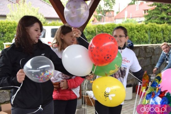 [FOTO]] Żarów razem dla Amelki