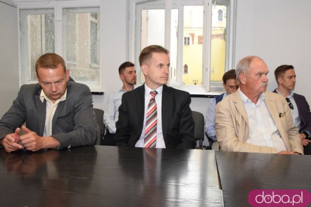 [FOTO] Marek Dyduch otwiera biuro parlamentarne w Świdnicy