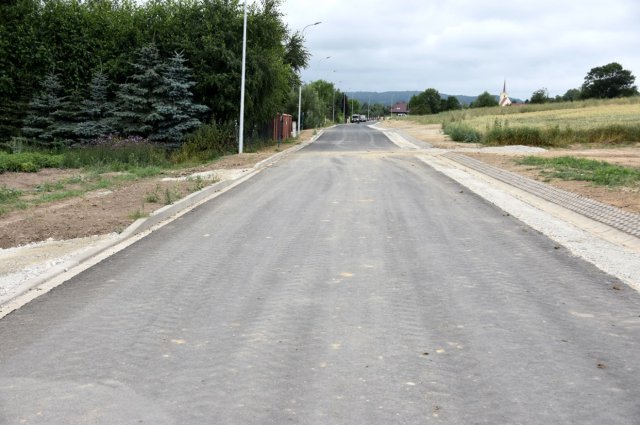 Zakończona budowa drogi w Witoszowie Dolnym