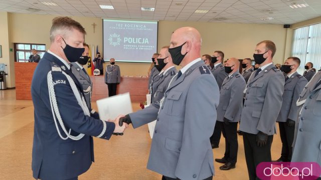 [FOTO] Święto policji: podziękowania i awanse