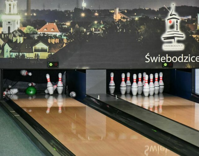 [FOTO] I Turniej o Tytuł Mistrza Klubu Senior+ w Bowlingu w Świebodzicach