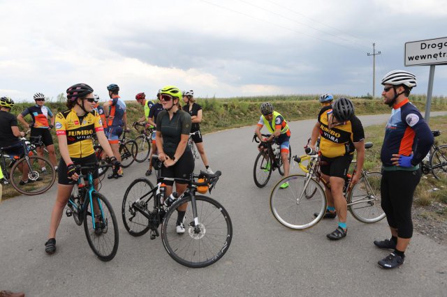 Niderlandzko-niemiecko-polski rajd rowerowy „Z powrotem do Westerbork” odwiedził Krzyżową