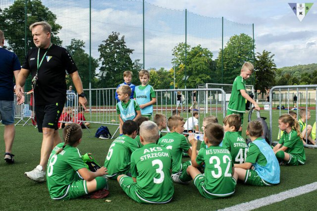 [FOTO] Turniej piłki nożnej o Puchar Prezesa strzegomskiego OSiR-u