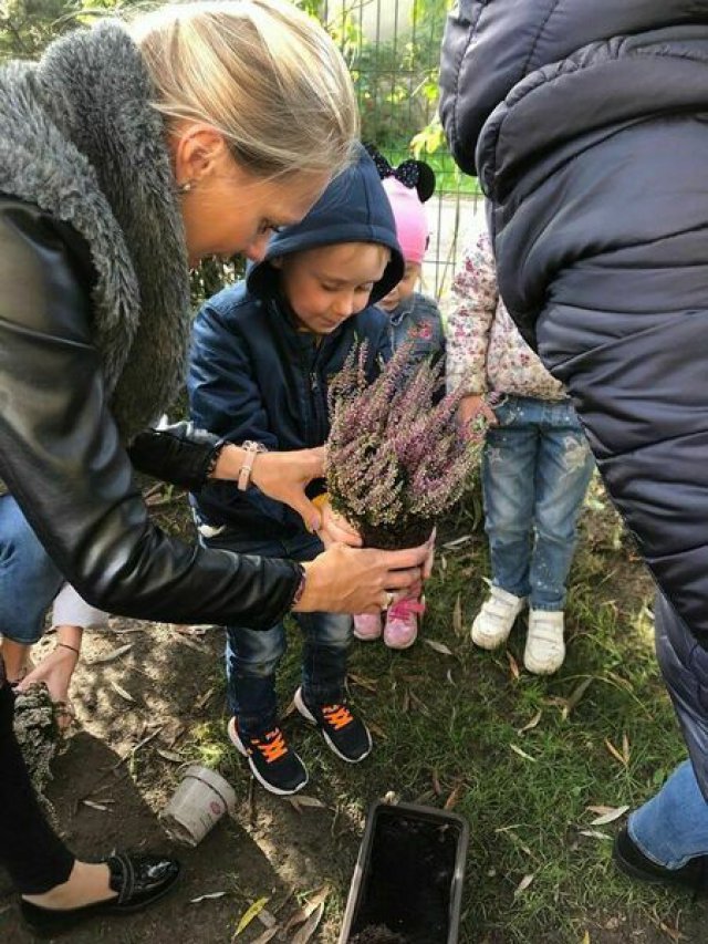 [FOTO] Przedszkolaki z Jaroszowa powitały jesień