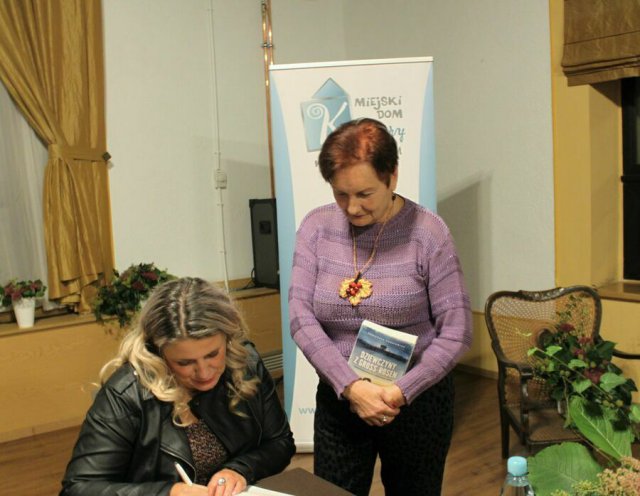 [FOTO] Spotkanie z Agnieszką Dobkiewicz w Świebodzicach