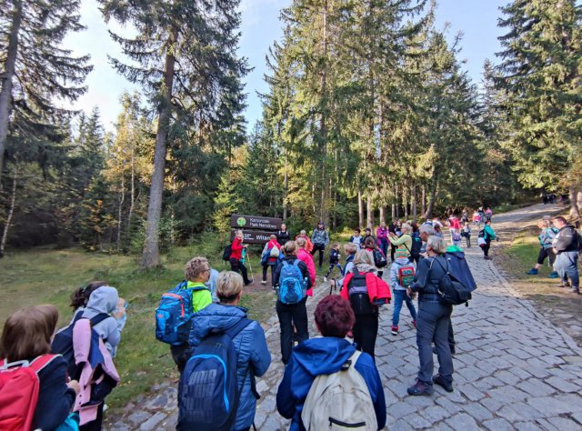 [FOTO] Wyprawa na Śnieżkę na Finał II Gminnej Senioriady