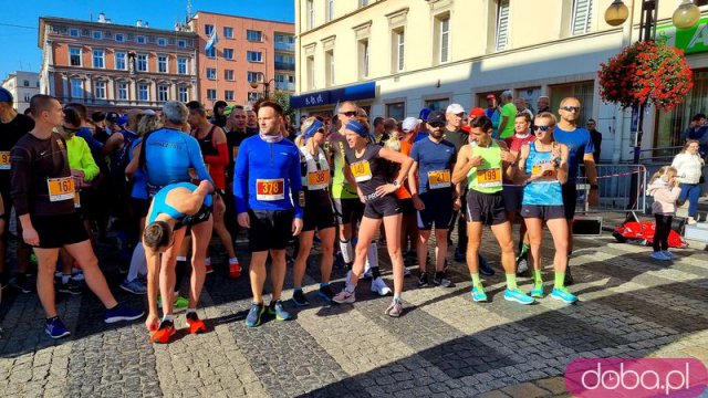 [FOTO] Półmaraton Aryzta w Strzegomiu i Bieg Piekarza za nami