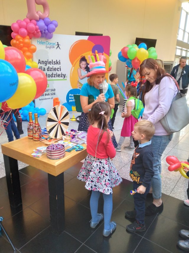 [[FOTO] Świętowali 15. urodziny w Galerii Świdnickiej