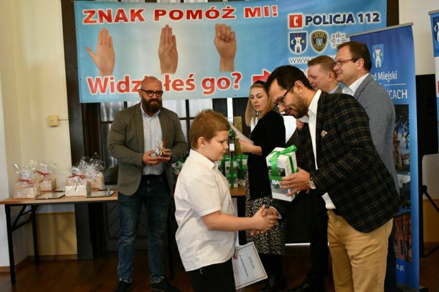[FOTO] Podsumowanie akcji Pomóż Mi w Świebodzicach