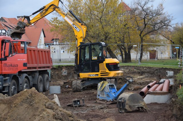 Nowy parking na Paderewskiego