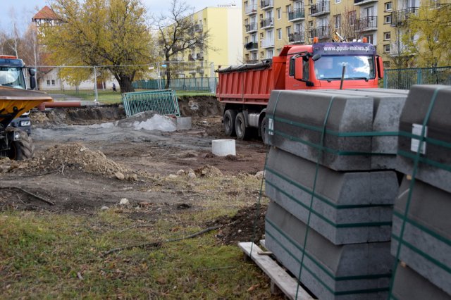 Nowy parking na Paderewskiego