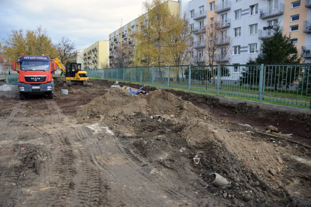 Nowy parking na Paderewskiego