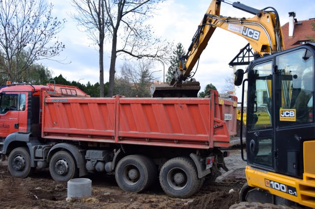 Nowy parking na Paderewskiego