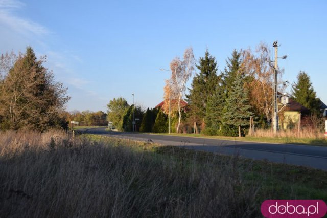 [FOTO,WIDEO] Kolej powinna łączyć, a nie dzielić.