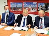Zielony Transport Publiczny w Świdnicy - podpisanie umowy dotacji i pożyczki
