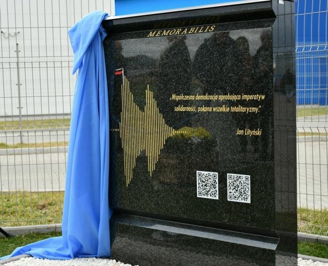 Uroczystość poświęcona śp. Janowi Lityńskiemu w Świebodzicach