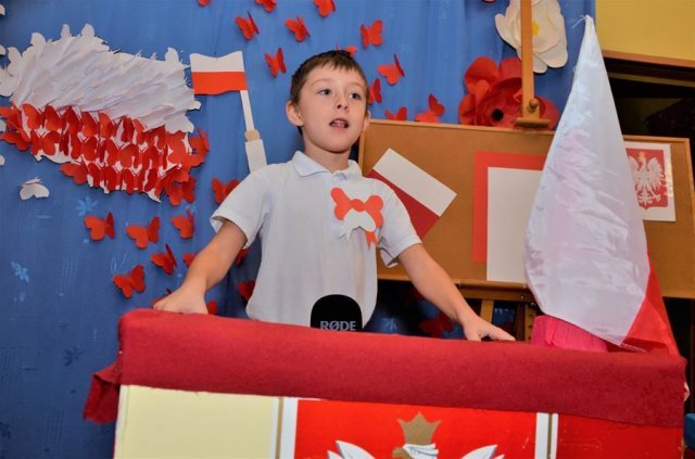 [FOTO] Optymistyczny Sejm Dziecięcy obradował w Bajkowym Przedszkolu w Żarowie