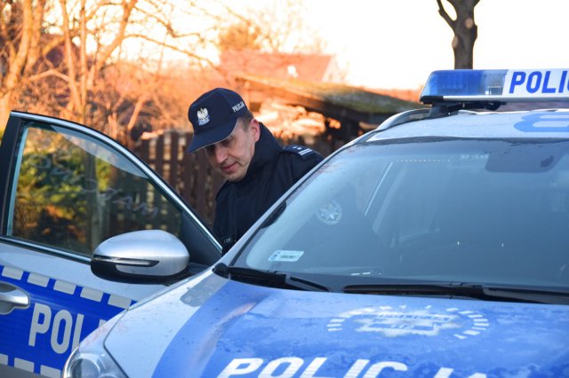 Nowy radiowóz i zapowiedź budowy Posterunku Policji w Marcinowicach 