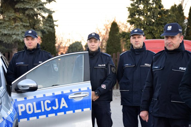 Nowy radiowóz i zapowiedź budowy Posterunku Policji w Marcinowicach 
