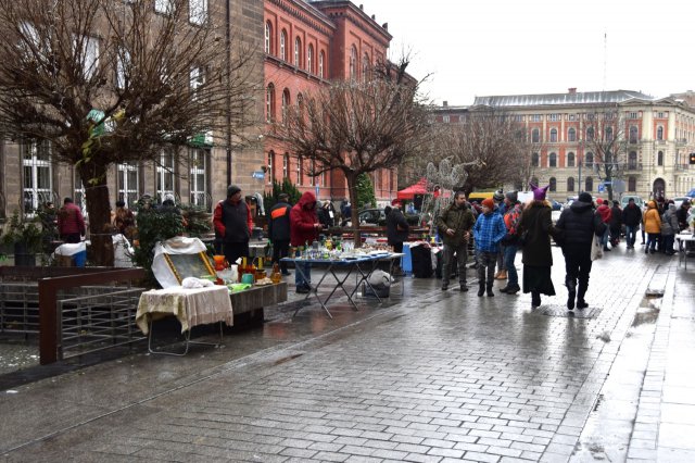 [FOTO] Ostatnia w tym roku Giełda Staroci, Numizmatów i Osobliwości