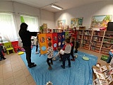 [FOTO] Przedszkolaki ze Strzegomia odwiedziły Bibliotekę Miejską