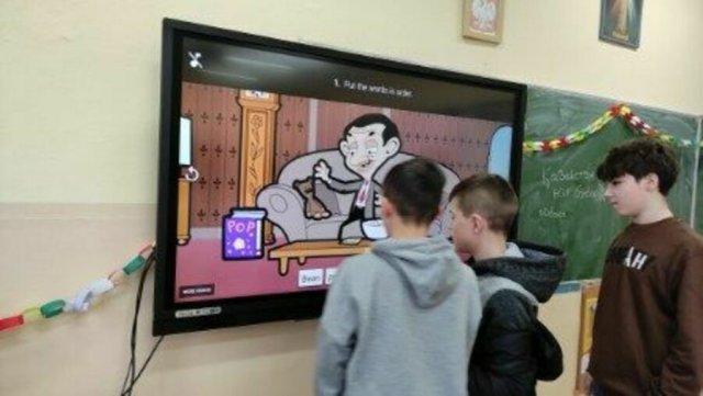 [FOTO] Interaktywne monitory w PSP w Goczałkowie