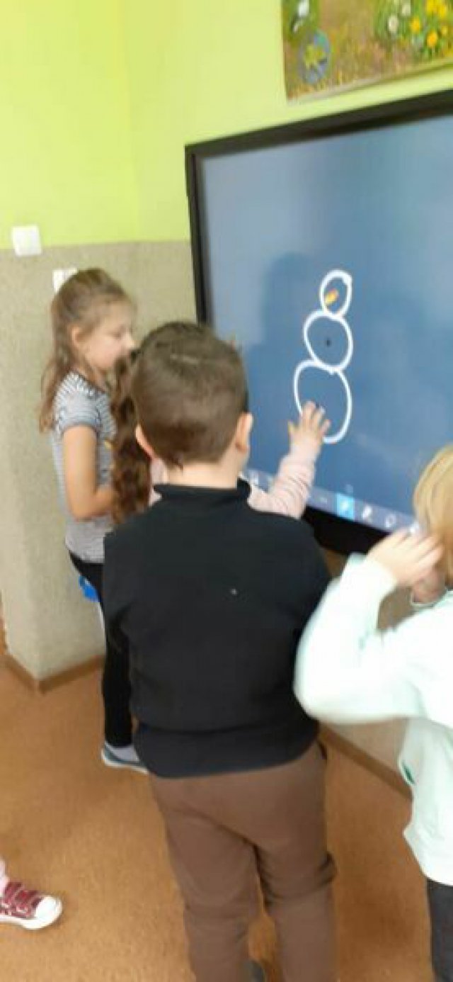 [FOTO] Interaktywne monitory w PSP w Goczałkowie