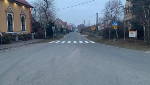 Inwestycje drogowe w Wirkach i Tąpadłach: Nowe drogi, chodnik i przejścia dla pieszych